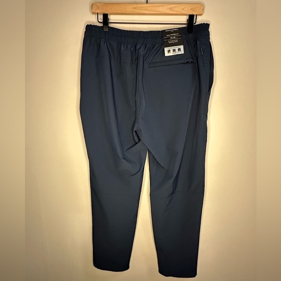 NEW Banana Republic Factory Performance Slim Tapered Pants Men’s 32x32 Navy - Picture 5 of 10